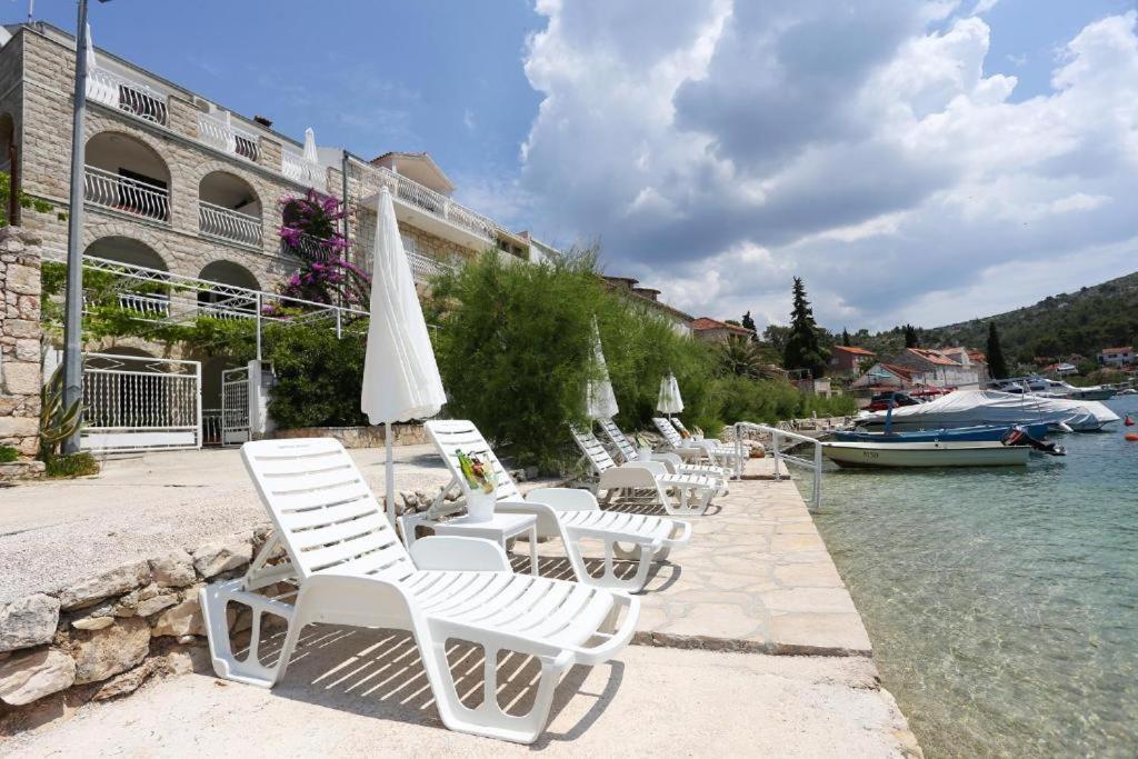 Amare Apartments Bobovisca Exterior photo