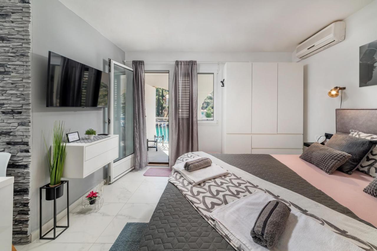 Amare Apartments Bobovisca Exterior photo