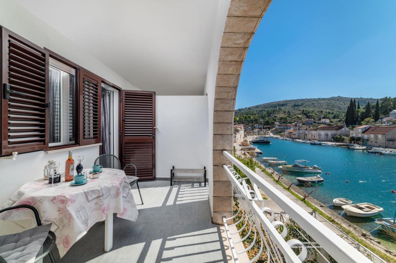 Amare Apartments Bobovisca Exterior photo