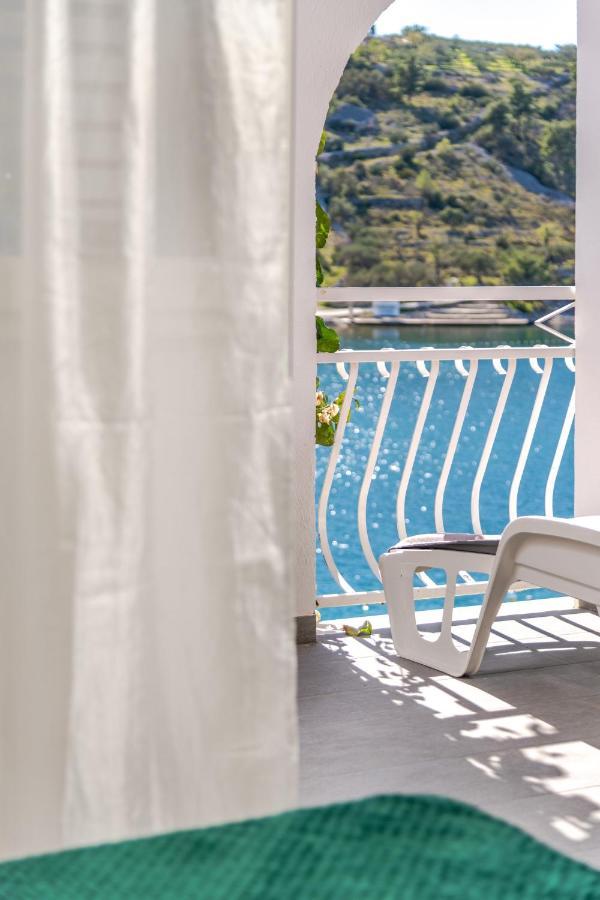 Amare Apartments Bobovisca Exterior photo